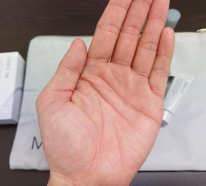 新オルビスミスター 化粧水使用後